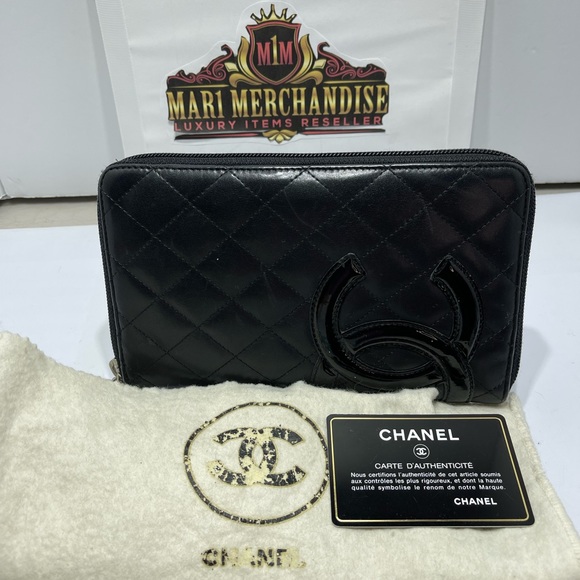Chanel Cambon Zippy Wallet /clutch in lambskin , preloved. - Picture 3 of 14